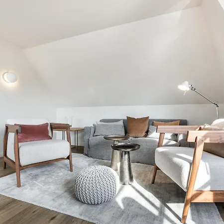 Apartment Lueuev