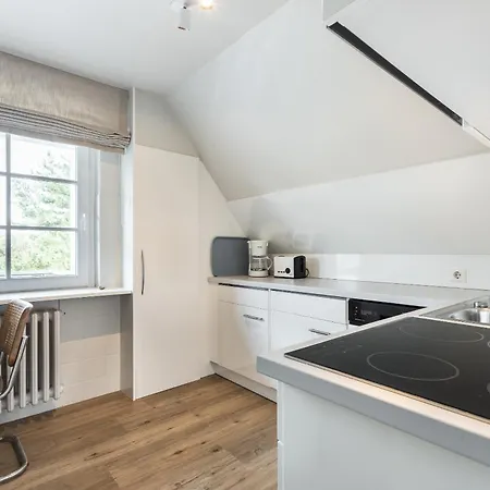 Apartment Lueuev *