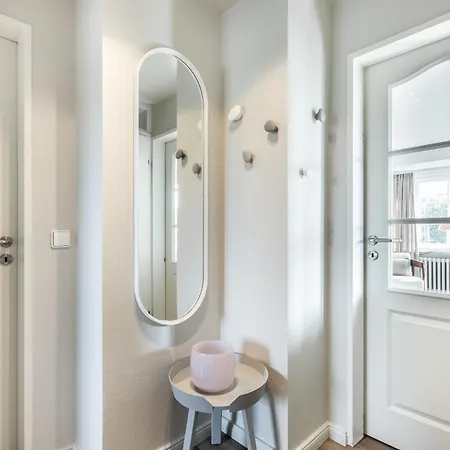 Lueuev Apartment *